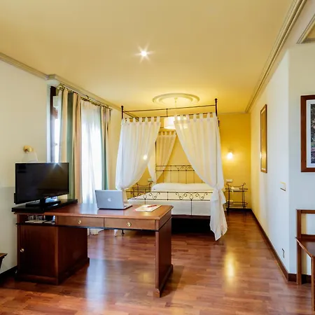 Hotel Azofra-3